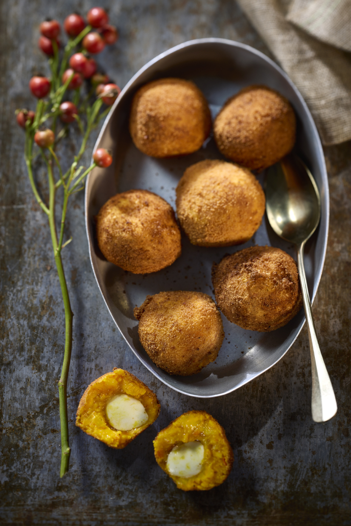 FRITTIERTE KÜRBISBÄLLCHEN Buffet Weihnachten